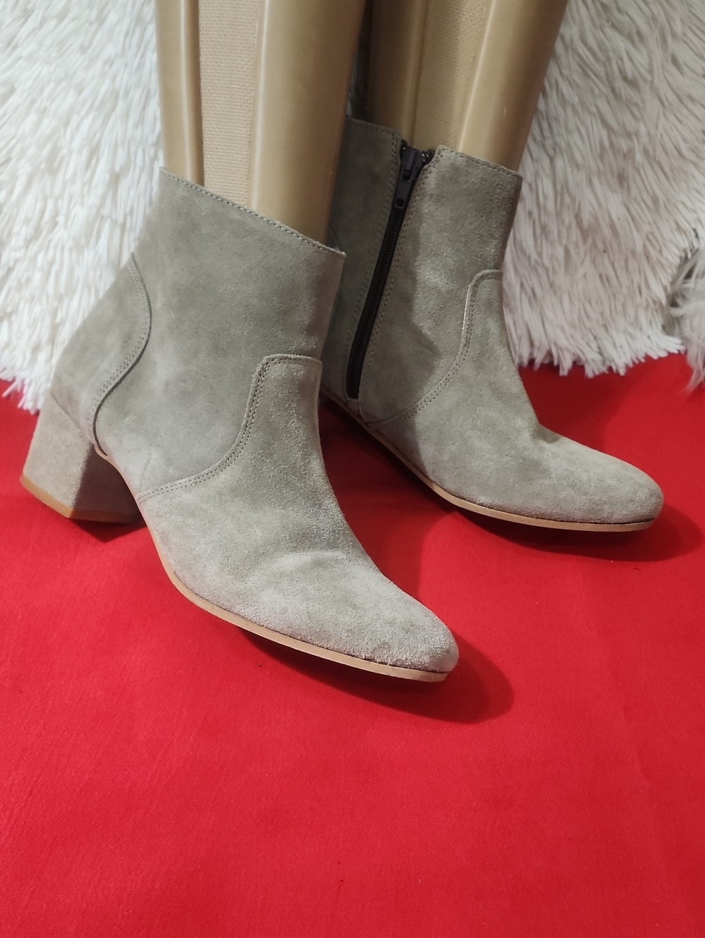 Steve Madden Hydie Suede Ankle Booties — Taupe